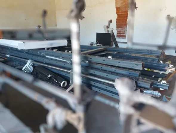 59#8449 Macchine e attrezzature lavorazione pelli