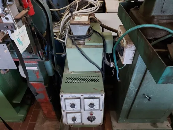 31#7419 Macchine per cucire e per calzatura