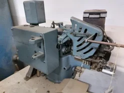 49#7419 Macchine per cucire per calzatura e pelletteria