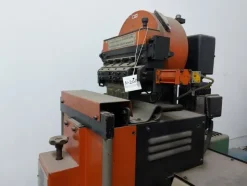 49#7419 Macchine per cucire per calzatura e pelletteria