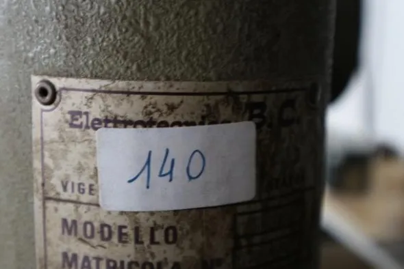 116#2183 Macchine per lavorazione scarpe Amic e Bombelli