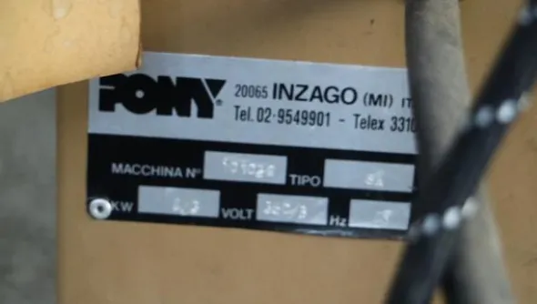 15#3920 Macchine stiro Pony