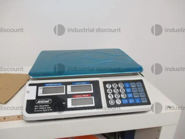 4#9153 Macchine tagliacuci e arredamento