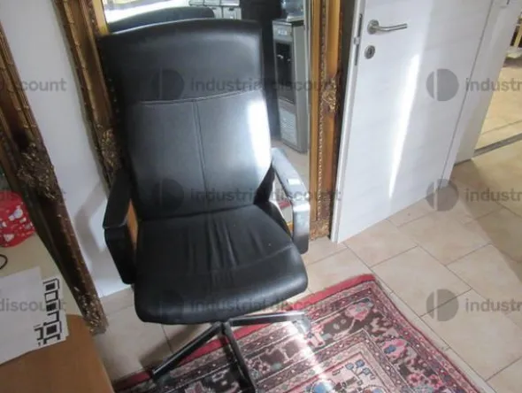 4#9153 Macchine tagliacuci e arredamento