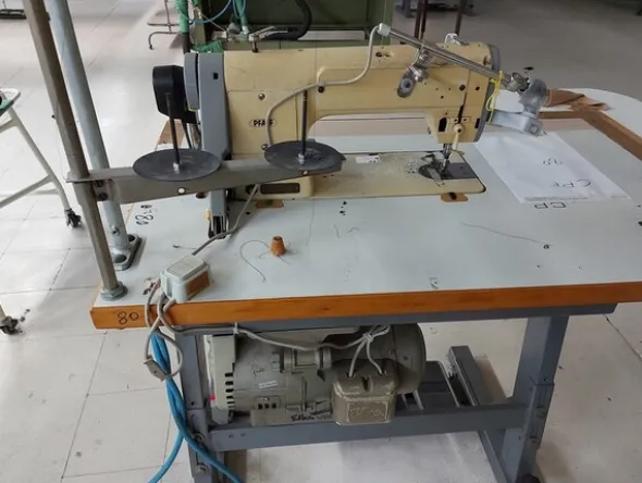 141#6059 Macchini lineari Juki DDL-9000DS e piano da stiro Ticiesse
