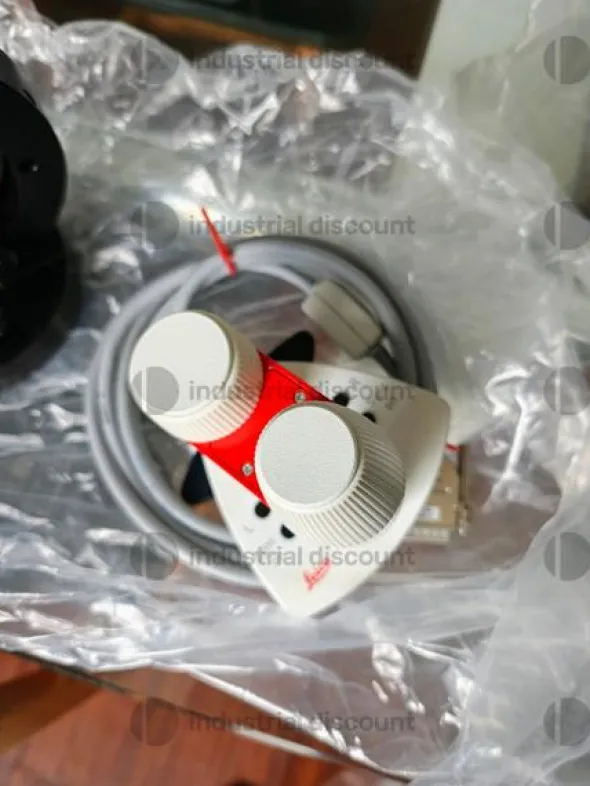 1#9821 Macroscopio comparatore forense Leica