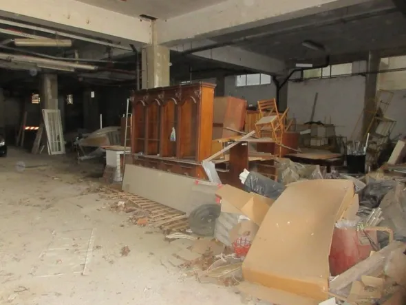 #14036 Magazzino con area di pertinenza
