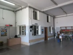 #11075 Magazzino con corte pertinenziale