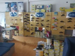 1#8868 Magazzino di articoli medico sanitari