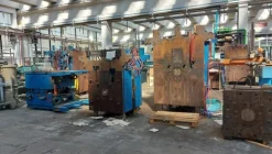 48#7179 Magazzino di stampi e scaffalature