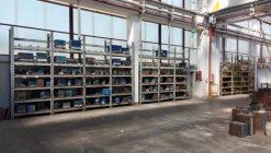 48#7179 Magazzino di stampi e scaffalature