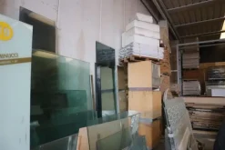 25#5360 Magazzino legname e materiale elettrico