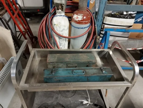 1#7043 Magazzino per lavorazioni meccaniche e ventilazione