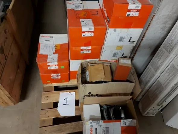 1#7043 Magazzino per lavorazioni meccaniche e ventilazione
