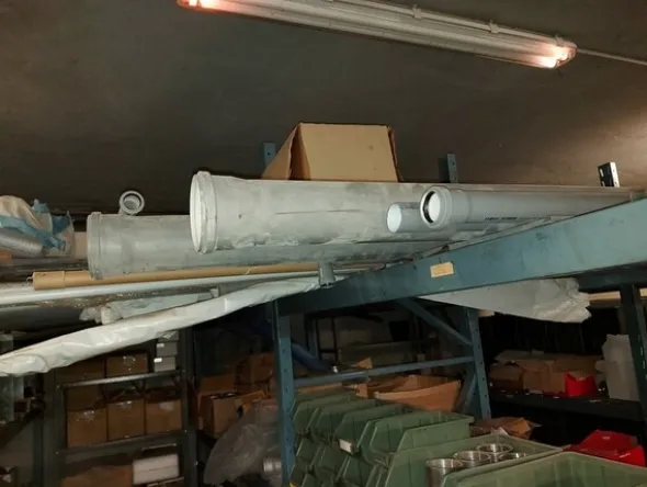 1#7043 Magazzino per lavorazioni meccaniche e ventilazione