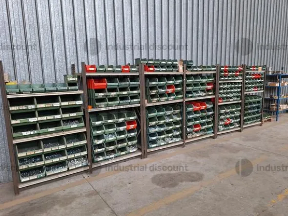 36#9186 Magazzino ricambi