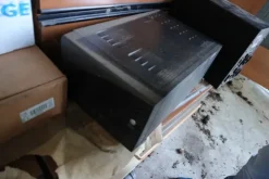 6#5843 Magazzino ricambi e macchinari per impianti di frantoio