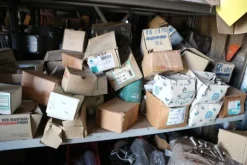 6#5843 Magazzino ricambi e macchinari per impianti di frantoio
