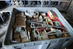 6#5843 Magazzino ricambi e macchinari per impianti di frantoio