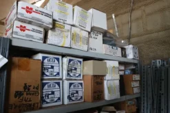6#5843 Magazzino ricambi e macchinari per impianti di frantoio