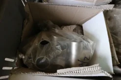 6#5843 Magazzino ricambi e macchinari per impianti di frantoio