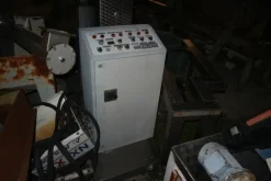 6#5843 Magazzino ricambi e macchinari per impianti di frantoio
