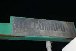 6#5843 Magazzino ricambi e macchinari per impianti di frantoio