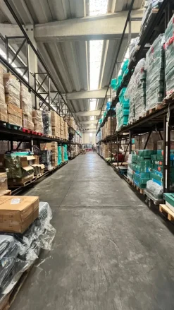 Magazzino / spazi logistici 500 metri quadri Latina