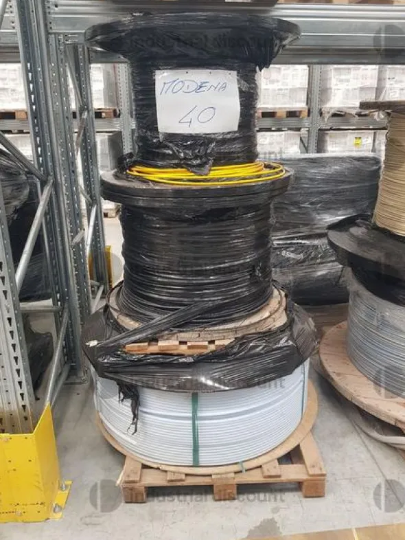 1#9182 Materiale e attrezzature per fibra ottica