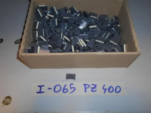 31#7585 Materiale e componentistica elettronica