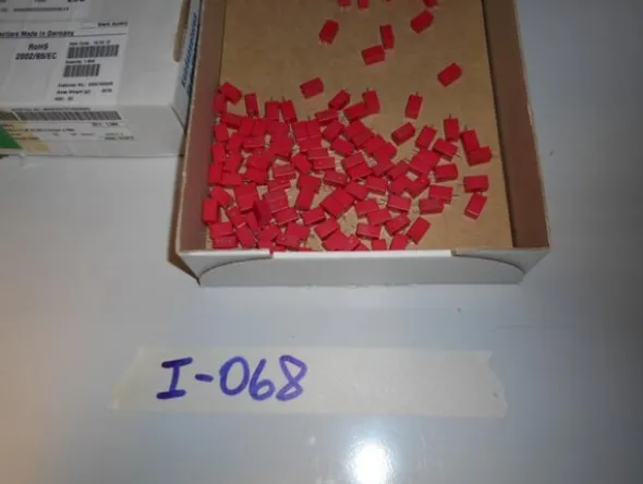 31#7585 Materiale e componentistica elettronica