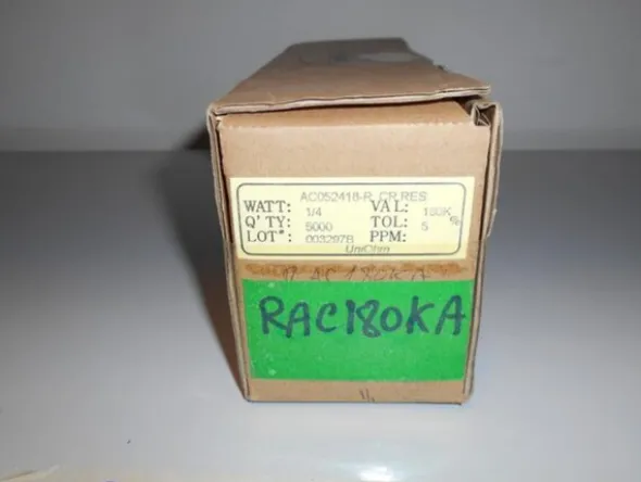 32#7585 Materiale e componentistica elettronica