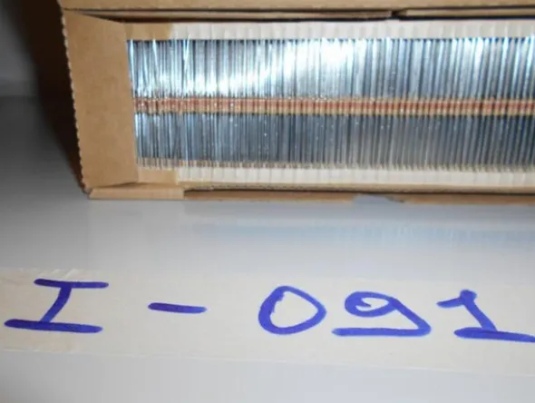 32#7585 Materiale e componentistica elettronica