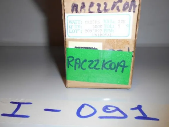 32#7585 Materiale e componentistica elettronica