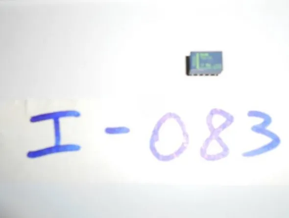 32#7585 Materiale e componentistica elettronica