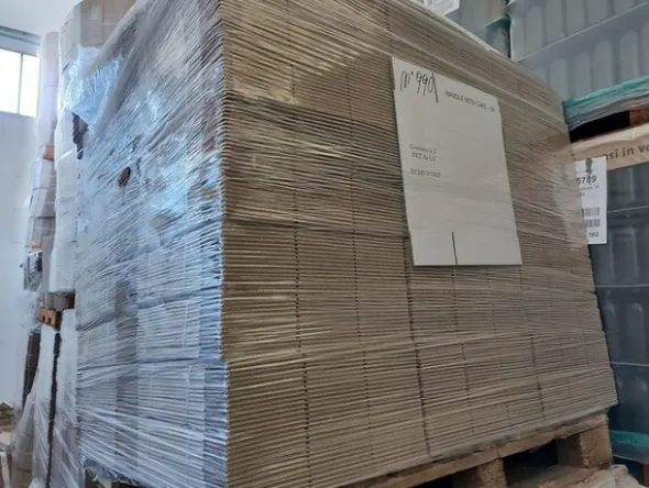 8#5548 Materiale per il confezionamento