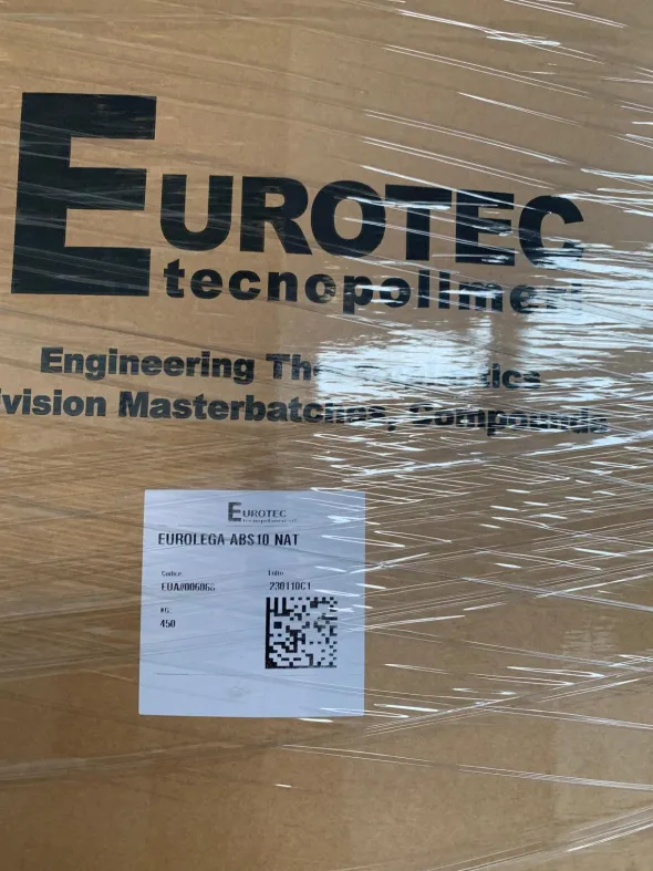 MATERIALE PLASTICO ABS NATURALE E COLORATO