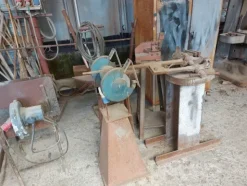 1#7766 Materiali da costruzione e attrezzature da cantiere