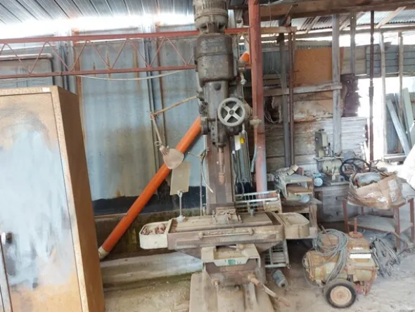 1#7766 Materiali da costruzione e attrezzature da cantiere