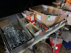 1#7766 Materiali da costruzione e attrezzature da cantiere