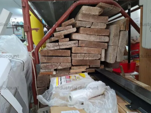 7#9179 Materiali e attrezzatura per edilizia