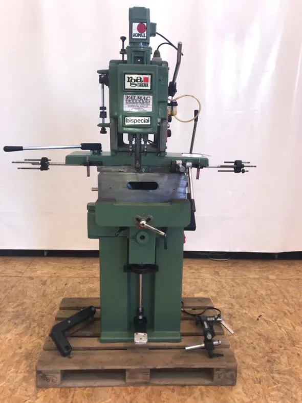 MC1024 - 1372Cavatrice mortasatrice professionale