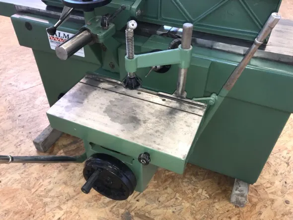 MC1022-1369Pialla a filo con bucatrice Steton