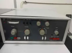 Microscopio elettronico Zeiss em-109