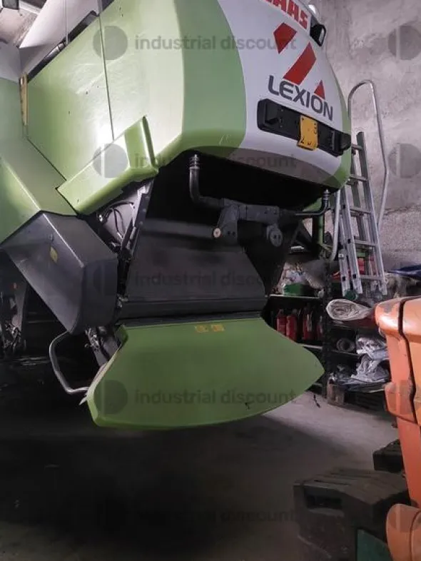 1#9502 Mietitrebbia CLAAS Lexion 570