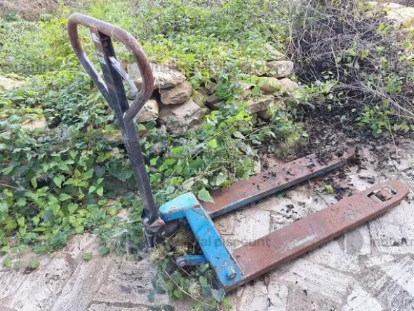 4#8674 Miniescavatore Bobcat