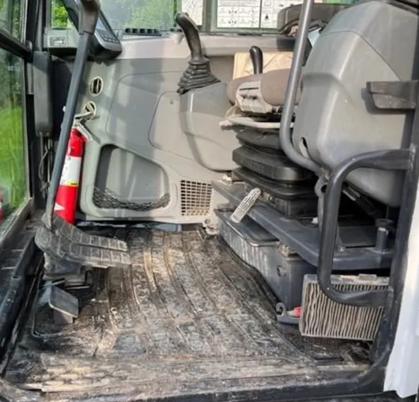 Miniescavatore BOBCAT E85