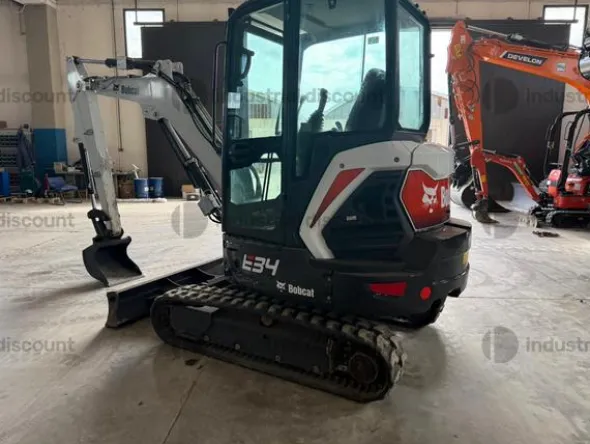 2#10300 Miniescavatore Bobcat E34Z