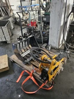 1#9874 Mini Escavatore Hengwang 30