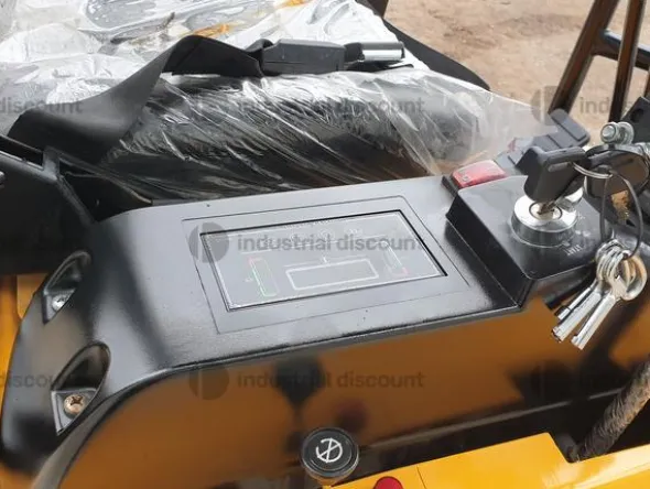 11#9236 Mini escavatore Jpc ht-18 giallo